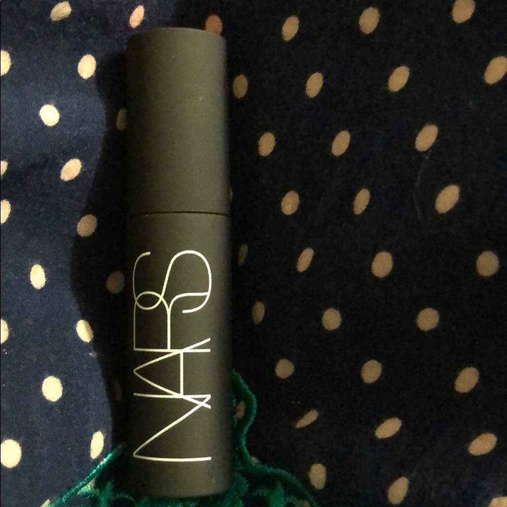 NARS audacious mascara in the color Black moon